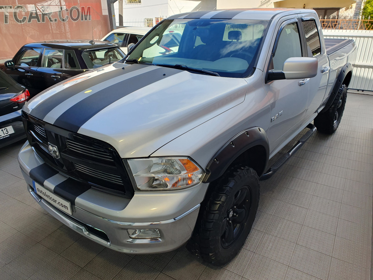 DODGE RAM 1500 4.7 V8 SPORT OFFROAD AUTO