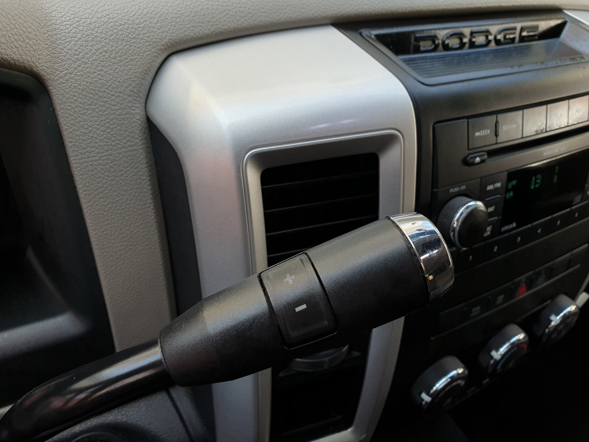 DODGE RAM 1500 4.7 V8 SPORT OFFROAD AUTO