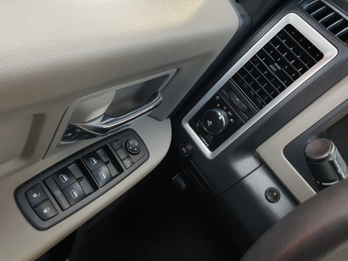 DODGE RAM 1500 4.7 V8 SPORT OFFROAD AUTO