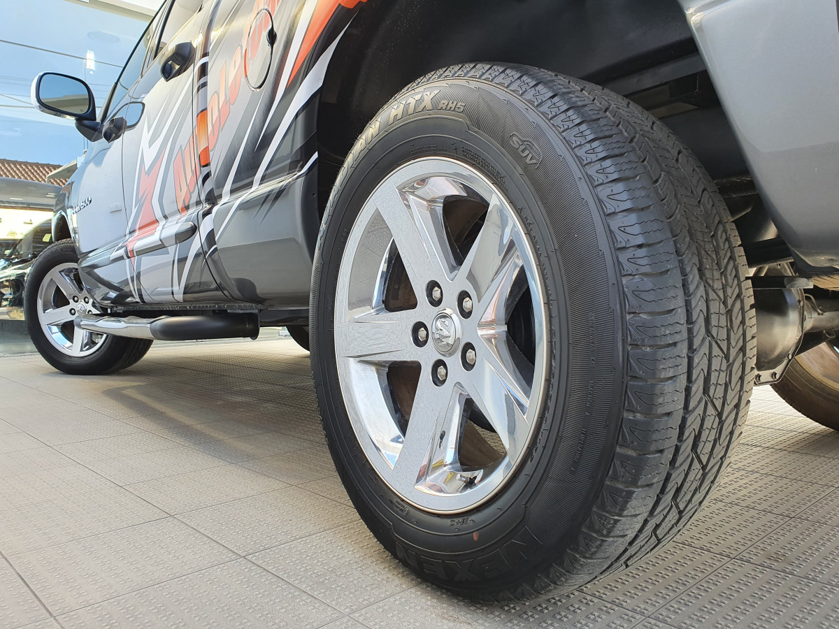 DODGE RAM 1500 4.7L V8 MAGNUM AUTO