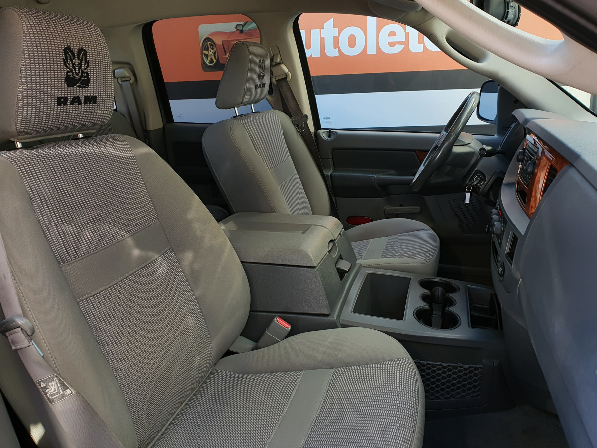 DODGE RAM 1500 4.7L V8 MAGNUM AUTO