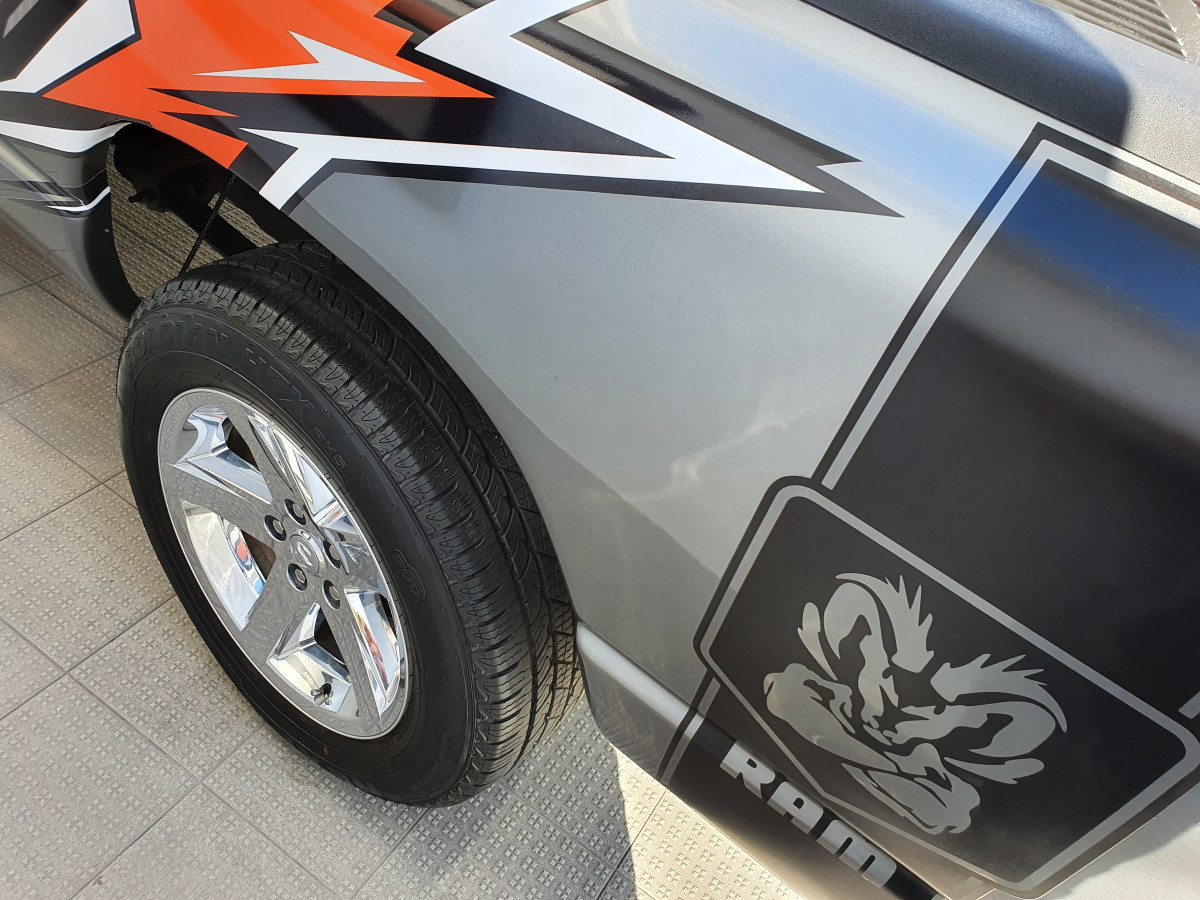 DODGE RAM 1500 4.7L V8 MAGNUM AUTO