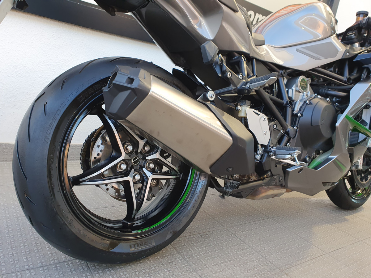 KAWASAKI NINJA H2 SX SE PLUS