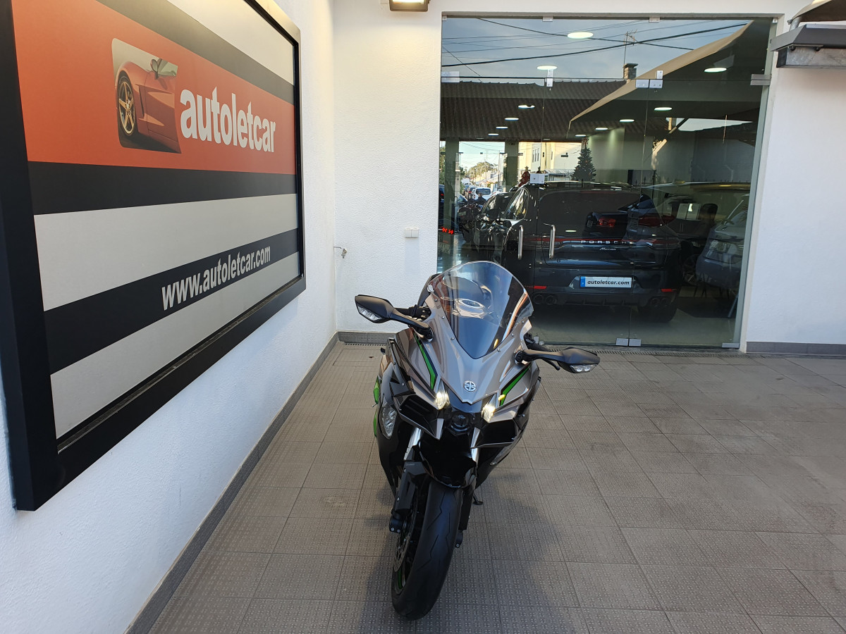 KAWASAKI NINJA H2 SX SE PLUS