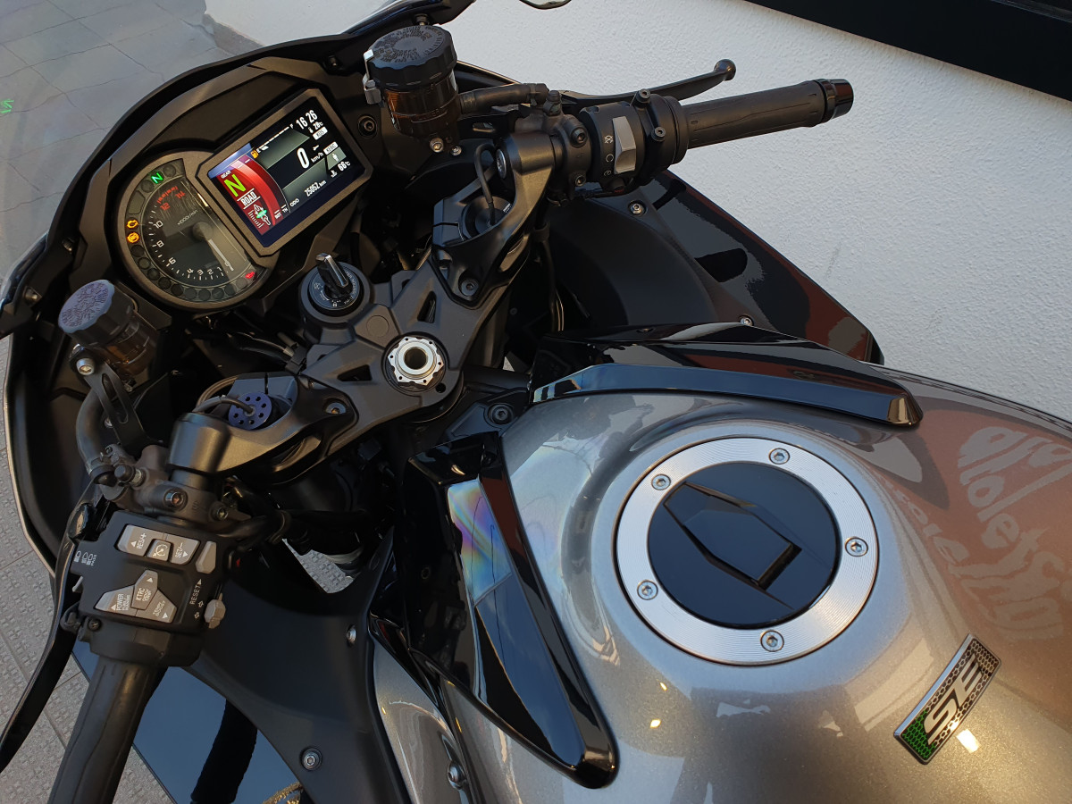 KAWASAKI NINJA H2 SX SE PLUS