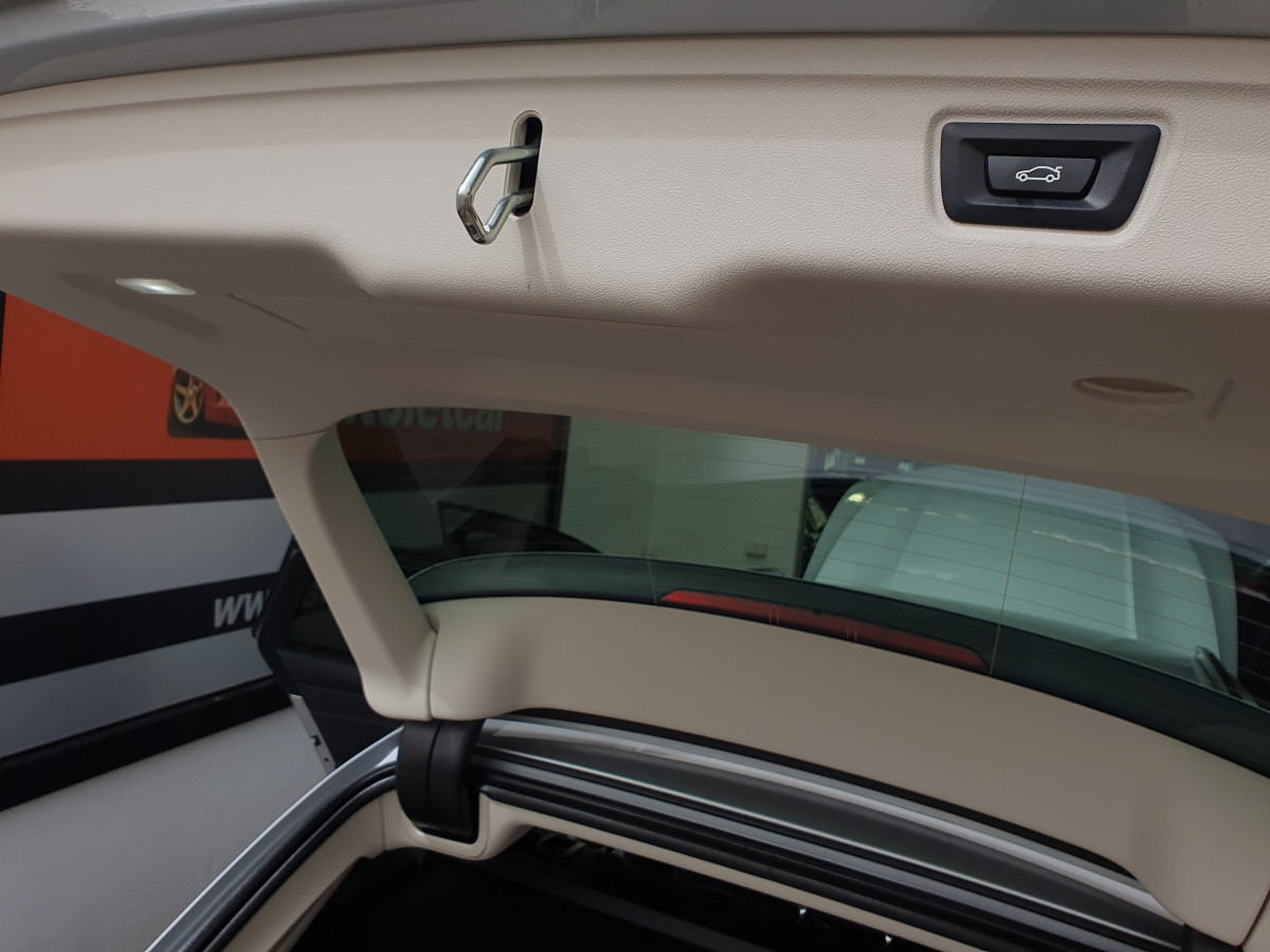 BMW 320 D TOURING SPORT LINE AUTO
