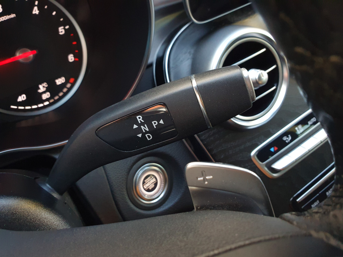 MERCEDES C 220 D STATION AMG LINE AUTO