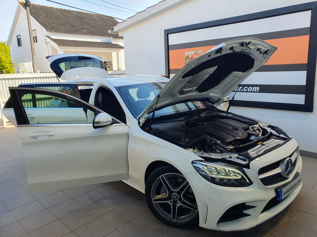 MERCEDES C 220 D STATION AMG LINE AUTO