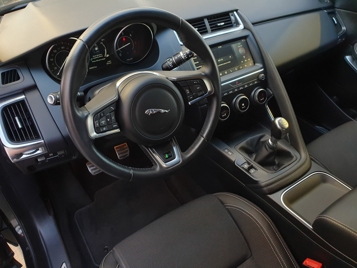 JAGUAR E-PACE 2.0 I4D R-DYNAMIC S