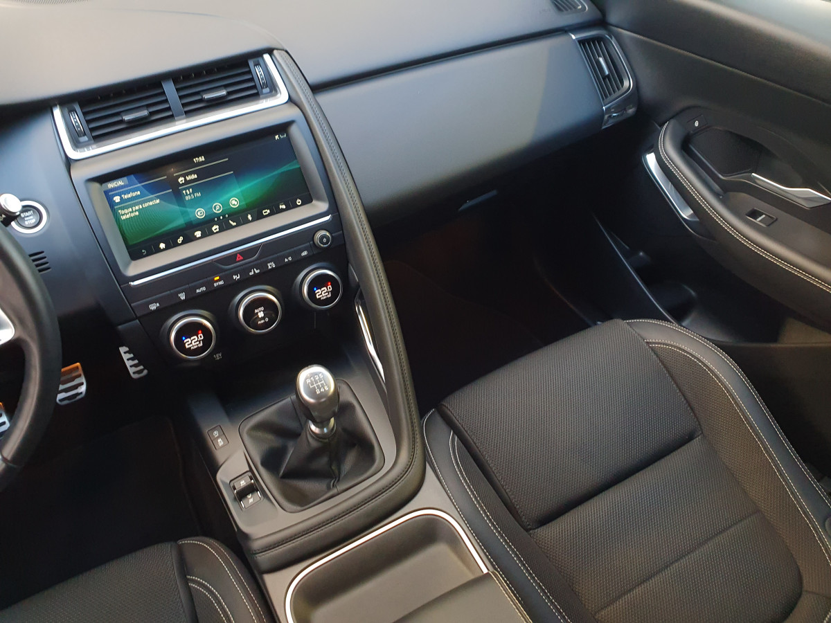 JAGUAR E-PACE 2.0 I4D R-DYNAMIC S