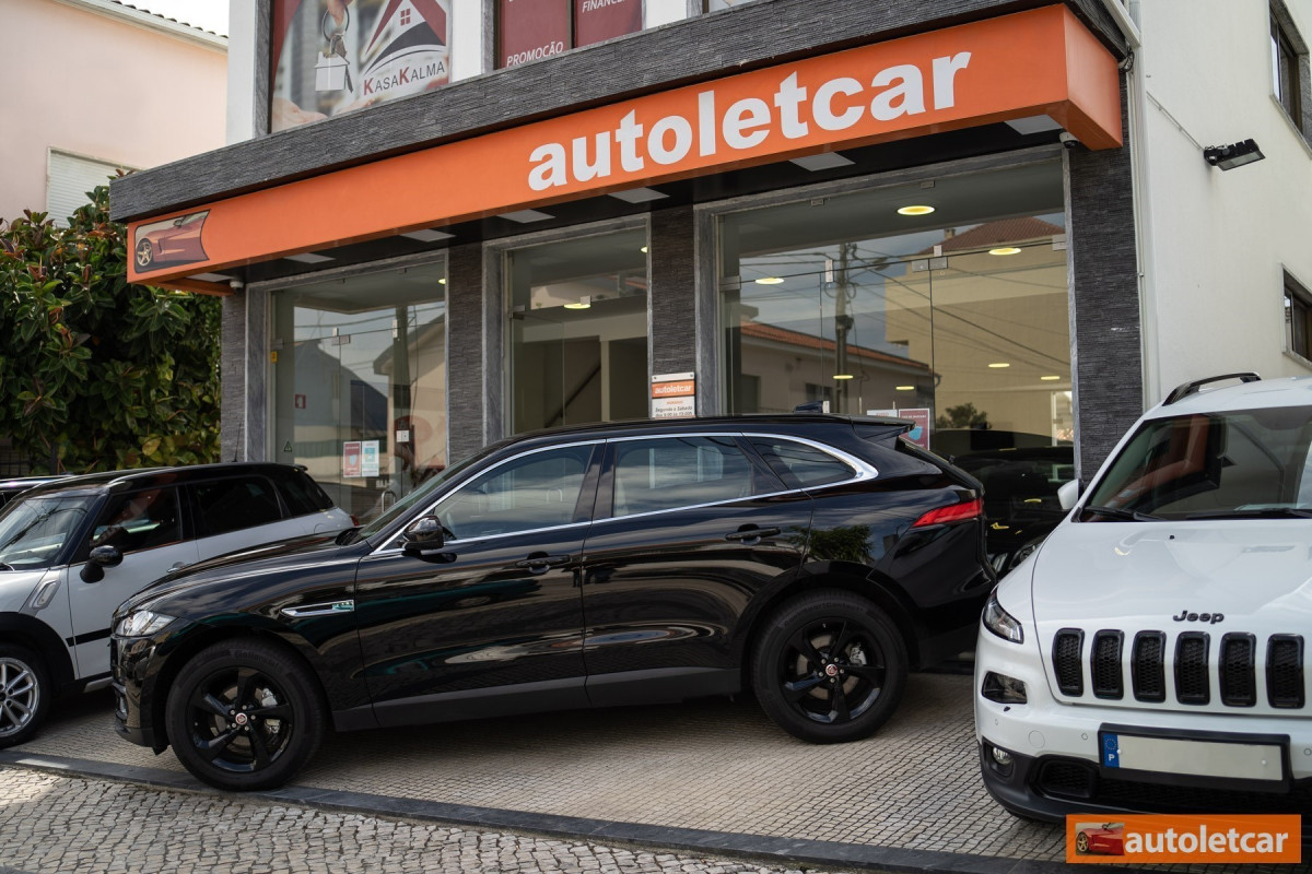 JAGUAR E-PACE 2.0 I4D R-DYNAMIC S