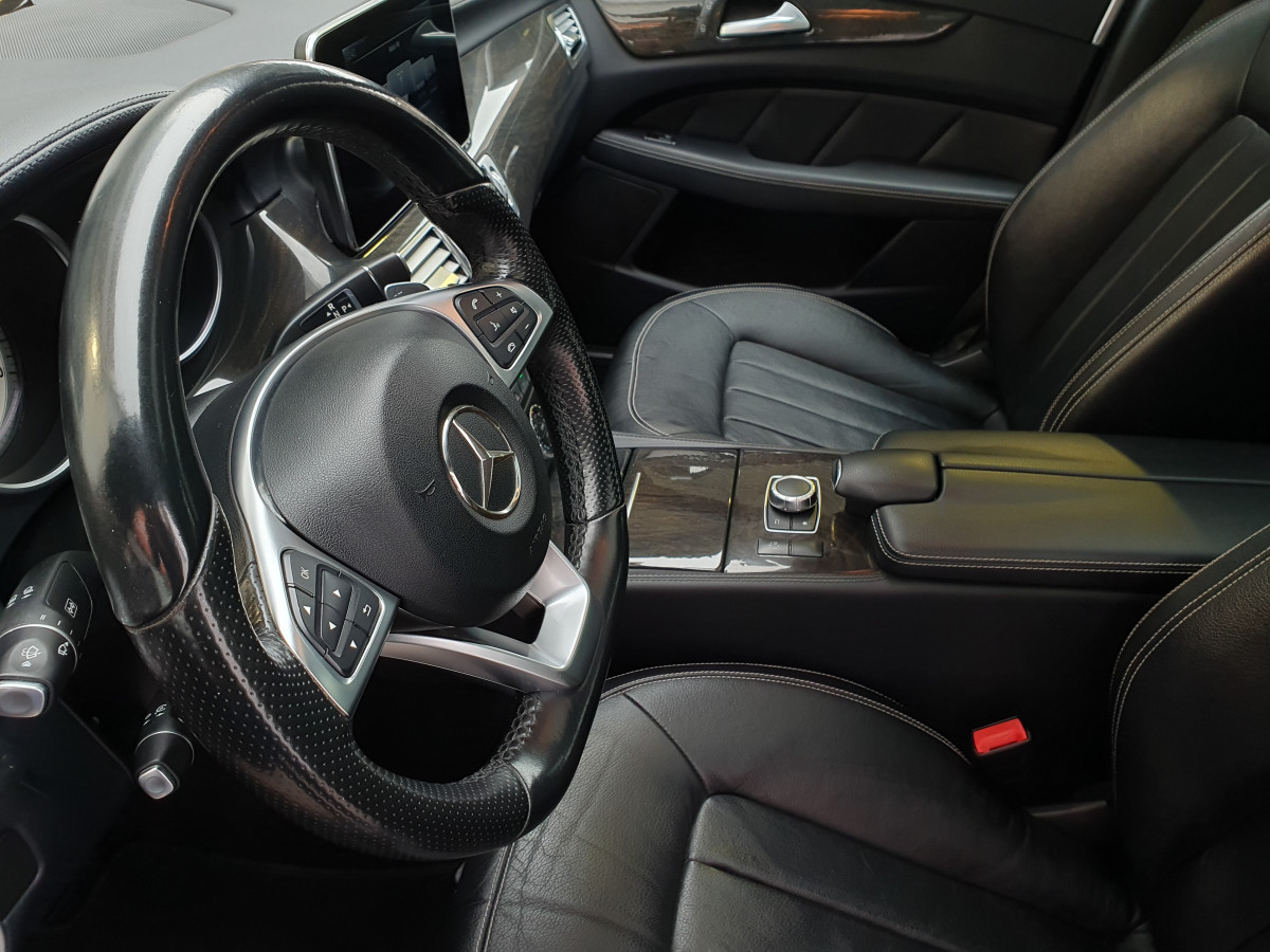 MERCEDES CLS 250 D AMG LINE AUTO