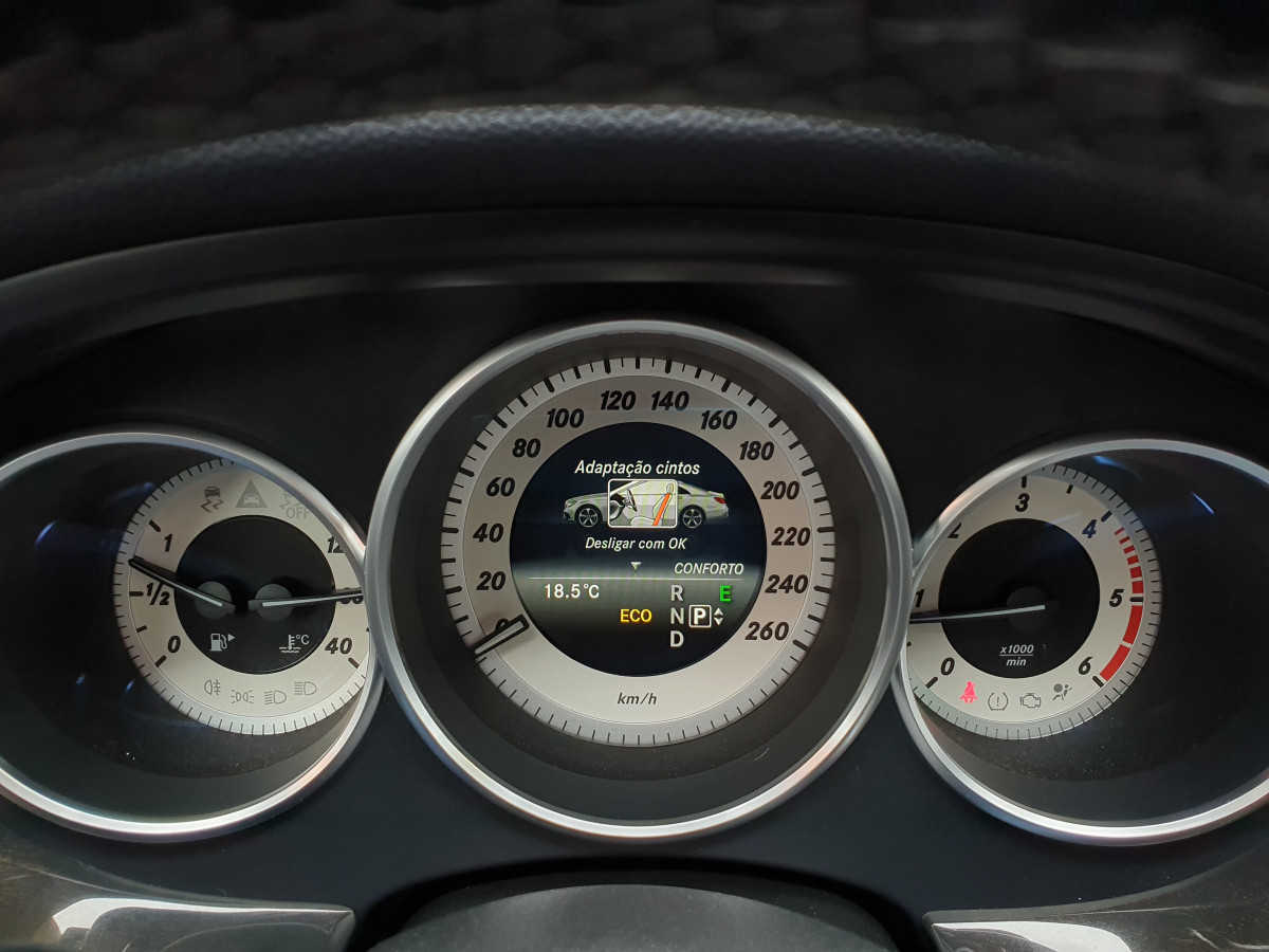 MERCEDES CLS 250 D AMG LINE AUTO