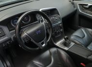 VOLVO XC60 2.0 D4 R-DESIGN