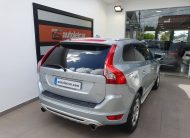 VOLVO XC60 2.0 D4 R-DESIGN