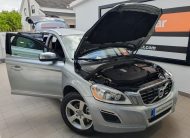 VOLVO XC60 2.0 D4 R-DESIGN