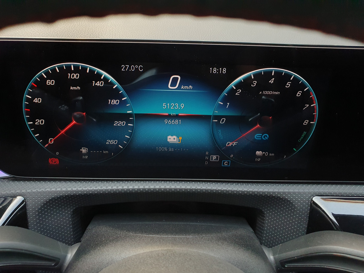 MERCEDES CLA 250 E SHOOTING BRAKE AMG LINE