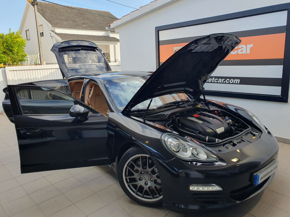 PORSCHE PANAMERA S HYBRID