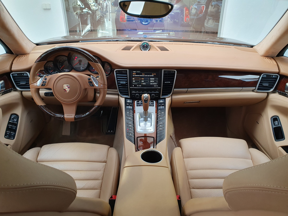 PORSCHE PANAMERA S HYBRID