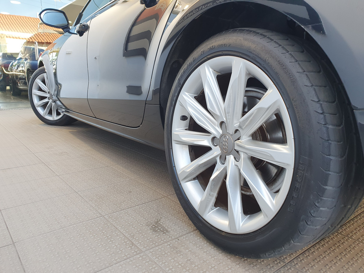 AUDI A7 SPORTBACK 3.0 TDI V6 QUATTRO S AUTO