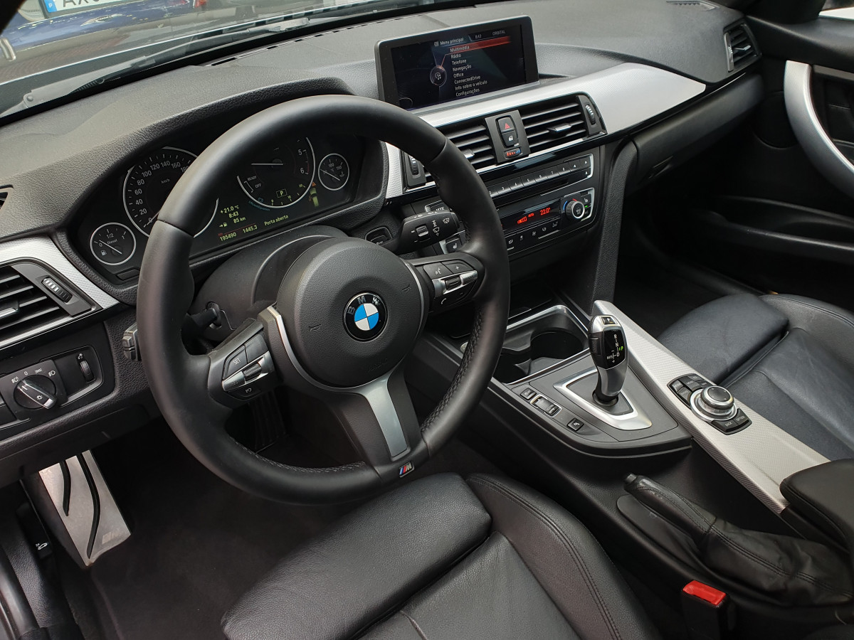 BMW 320 D A TOURING PACK M AUTO