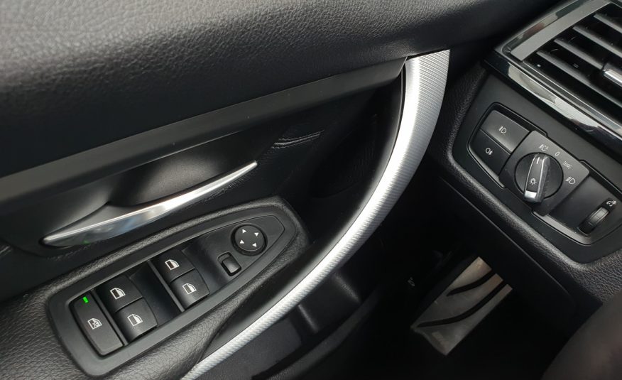 BMW 320 D A TOURING PACK M AUTO