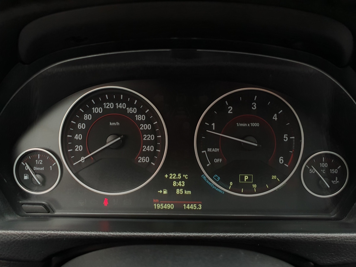 BMW 320 D A TOURING PACK M AUTO
