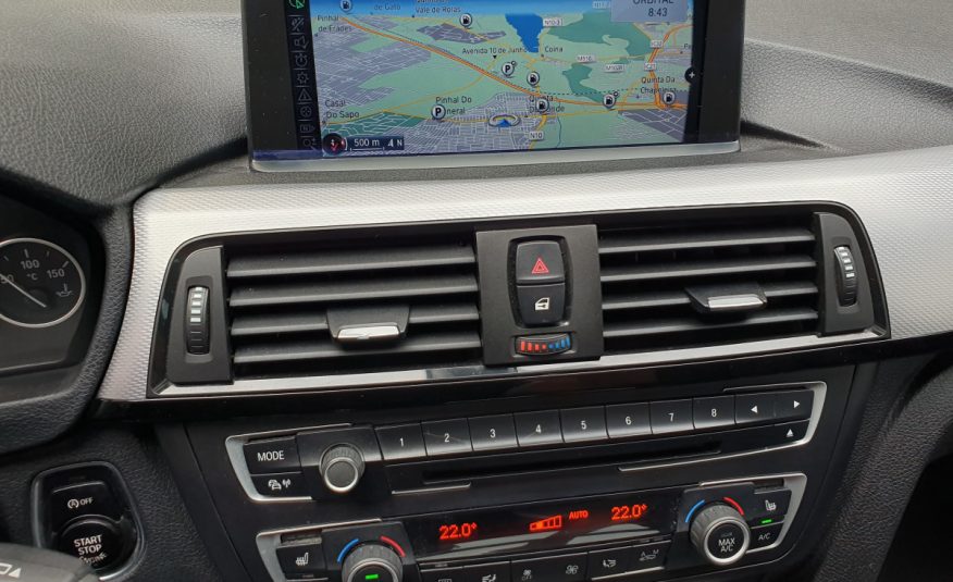 BMW 320 D A TOURING PACK M AUTO