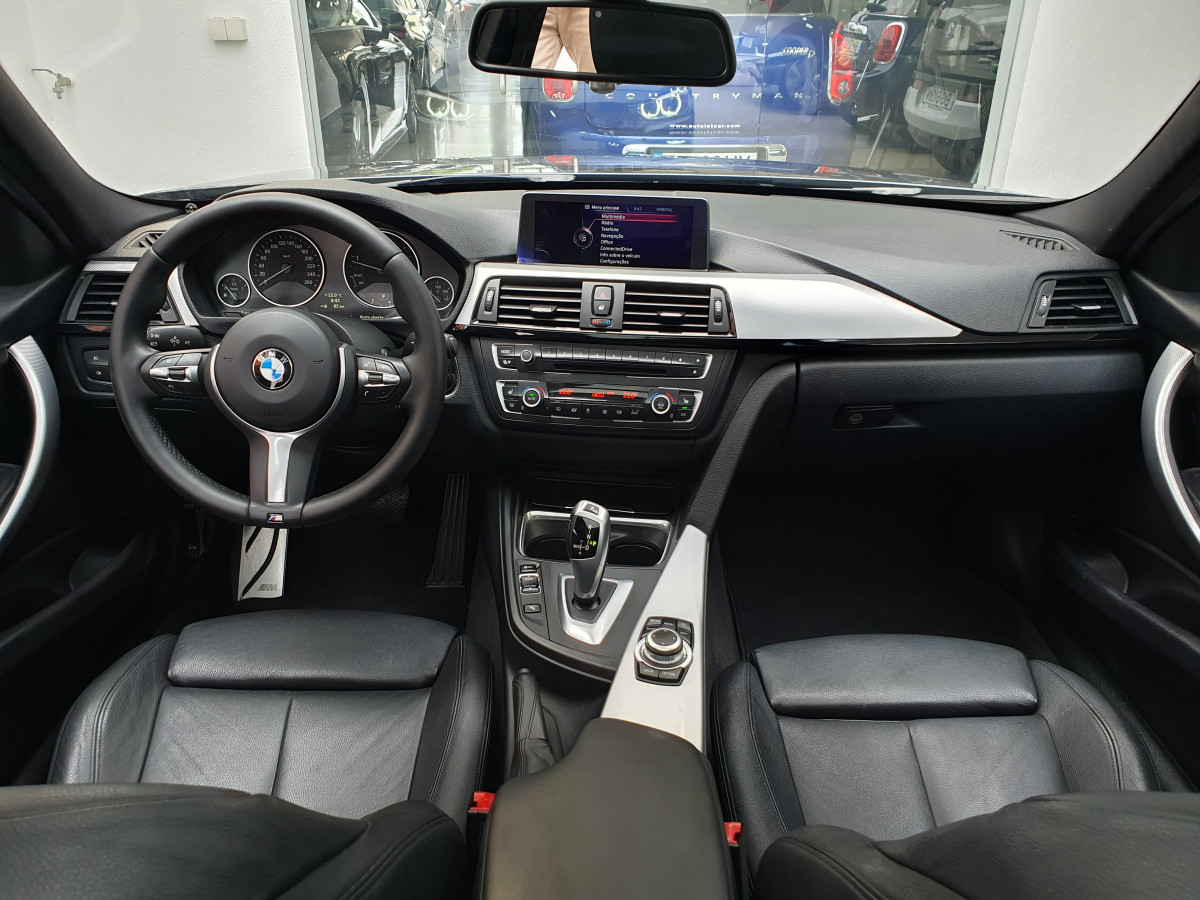 BMW 320 D A TOURING PACK M AUTO