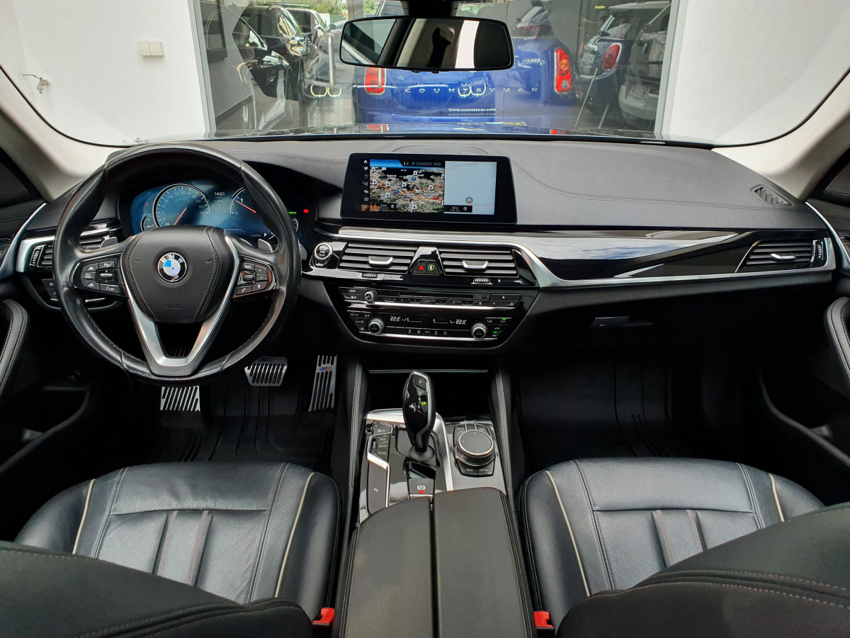 BMW 525 D A TOURING LUXURY LINE AUTO