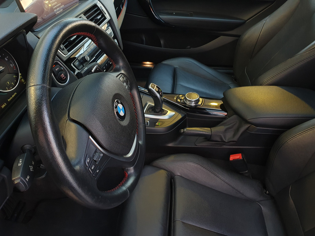 BMW 228 I XDRIVE SPORT AUTO