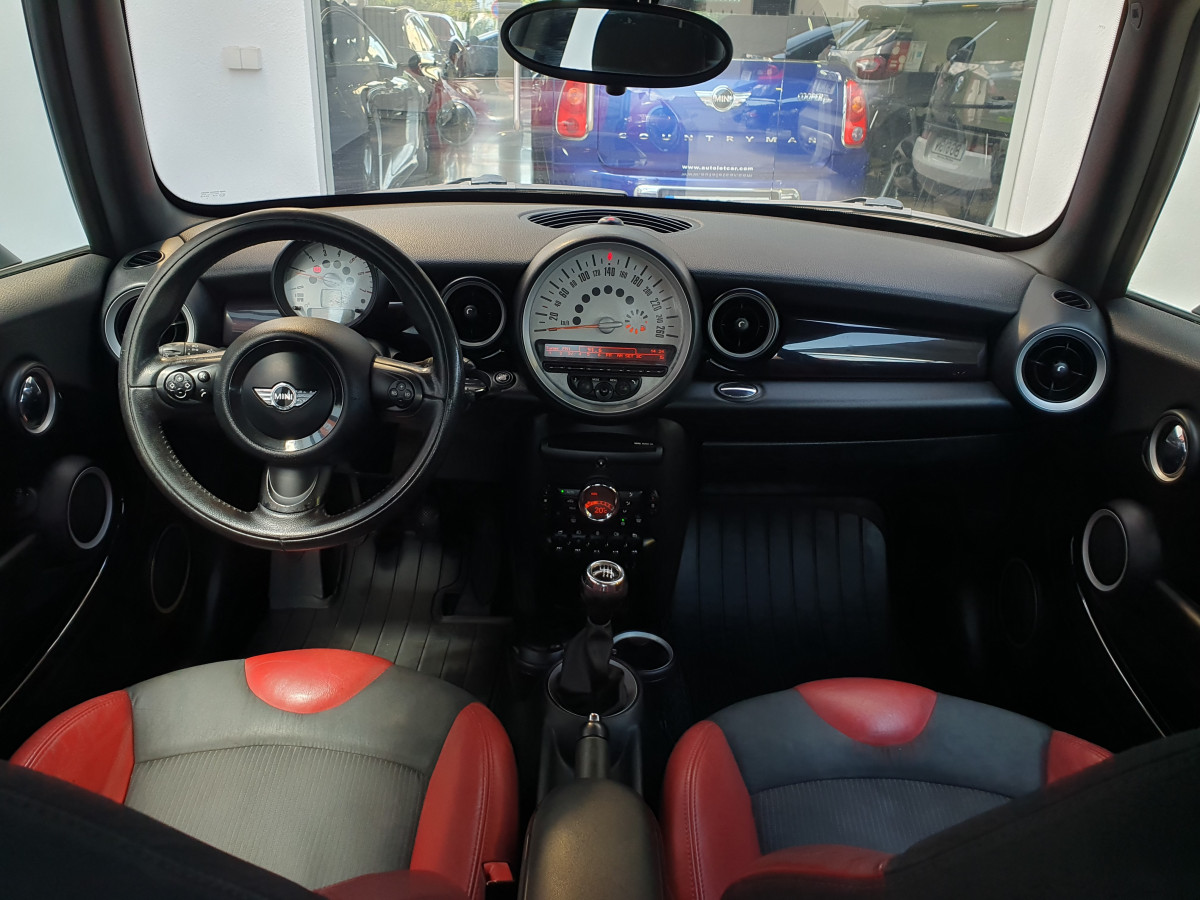 MINI COOPER 1.6 D