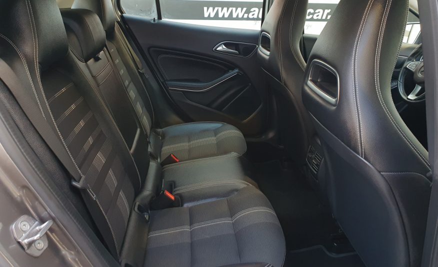MERCEDES GLA 200 D URBAN