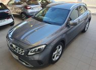 MERCEDES GLA 200 D URBAN