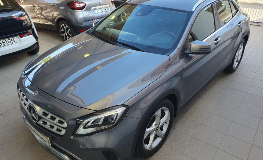 MERCEDES GLA 200 D URBAN