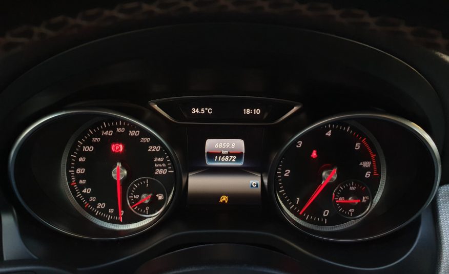 MERCEDES GLA 200 D URBAN
