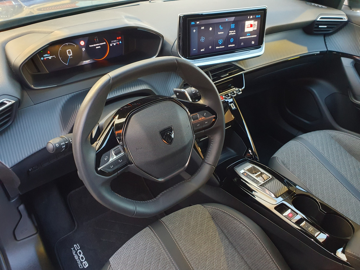 PEUGEOT 2008 1.2 HYBRID ALLURE AUTO