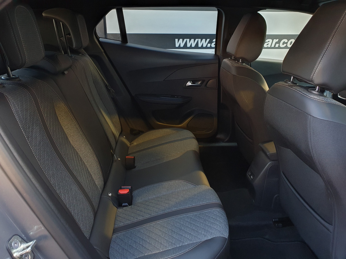 PEUGEOT 2008 1.2 HYBRID ALLURE AUTO