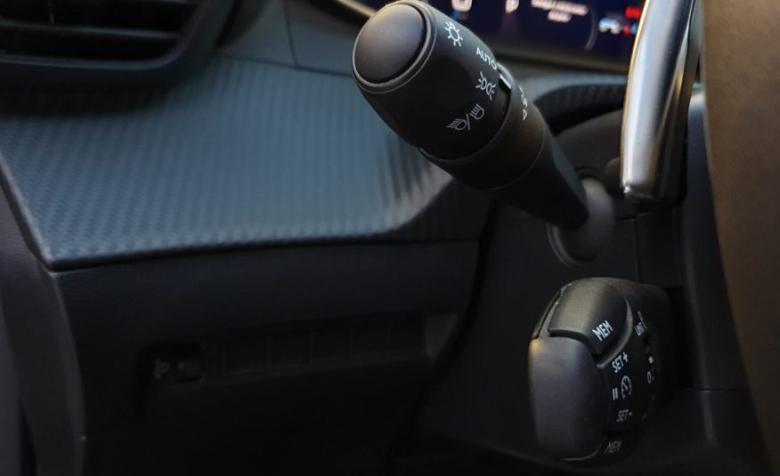 PEUGEOT 2008 1.2 HYBRID ALLURE AUTO