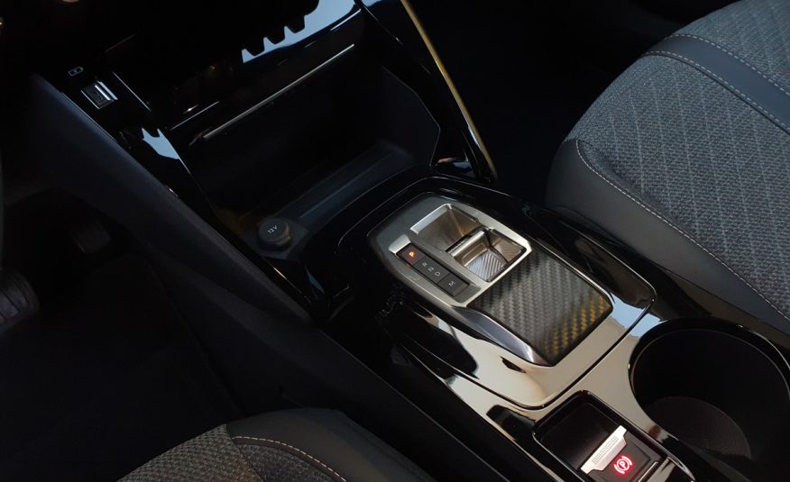 PEUGEOT 2008 1.2 HYBRID ALLURE AUTO