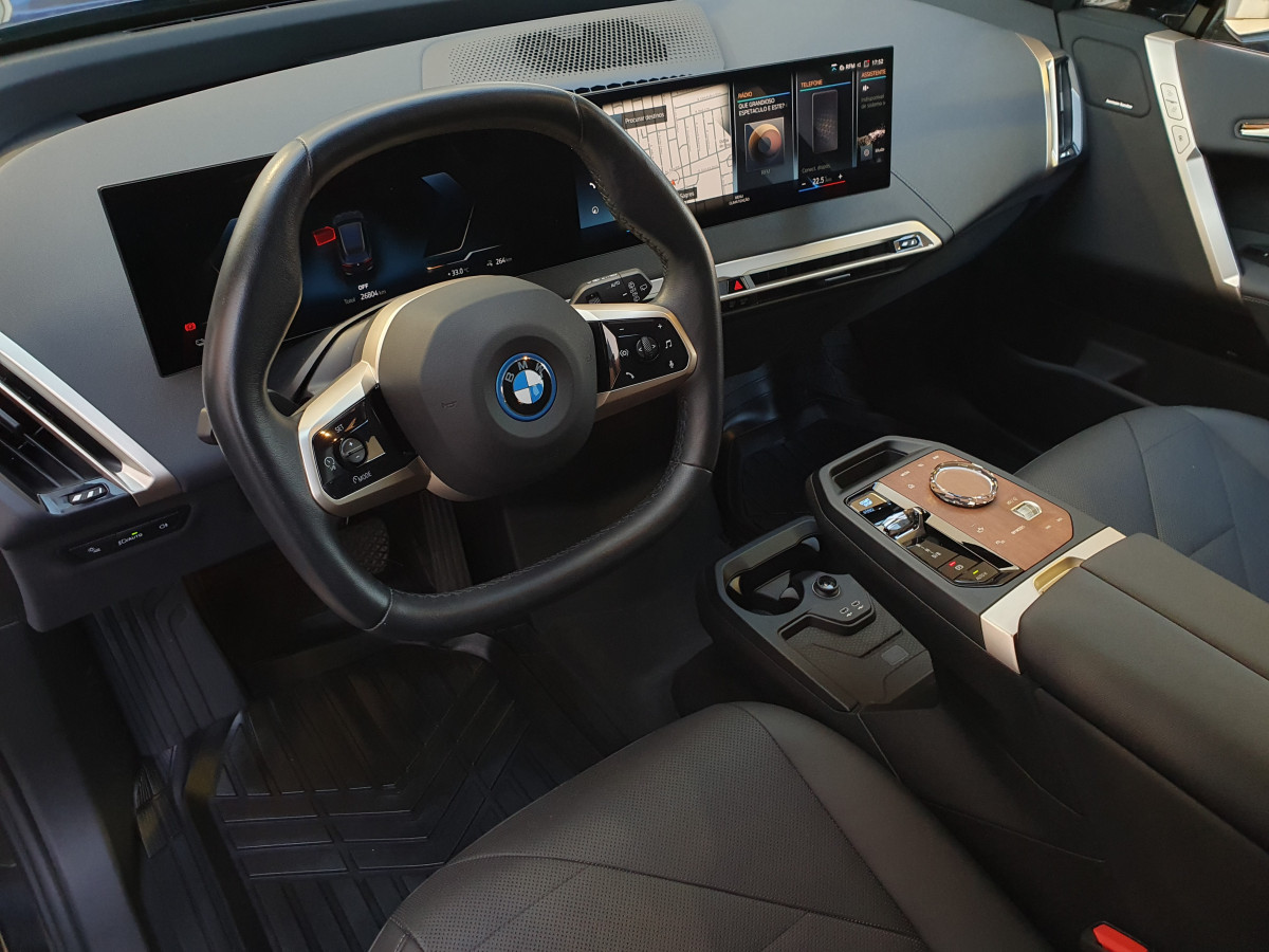 BMW IX XDRIVE 40 PACK DESPORTIVO