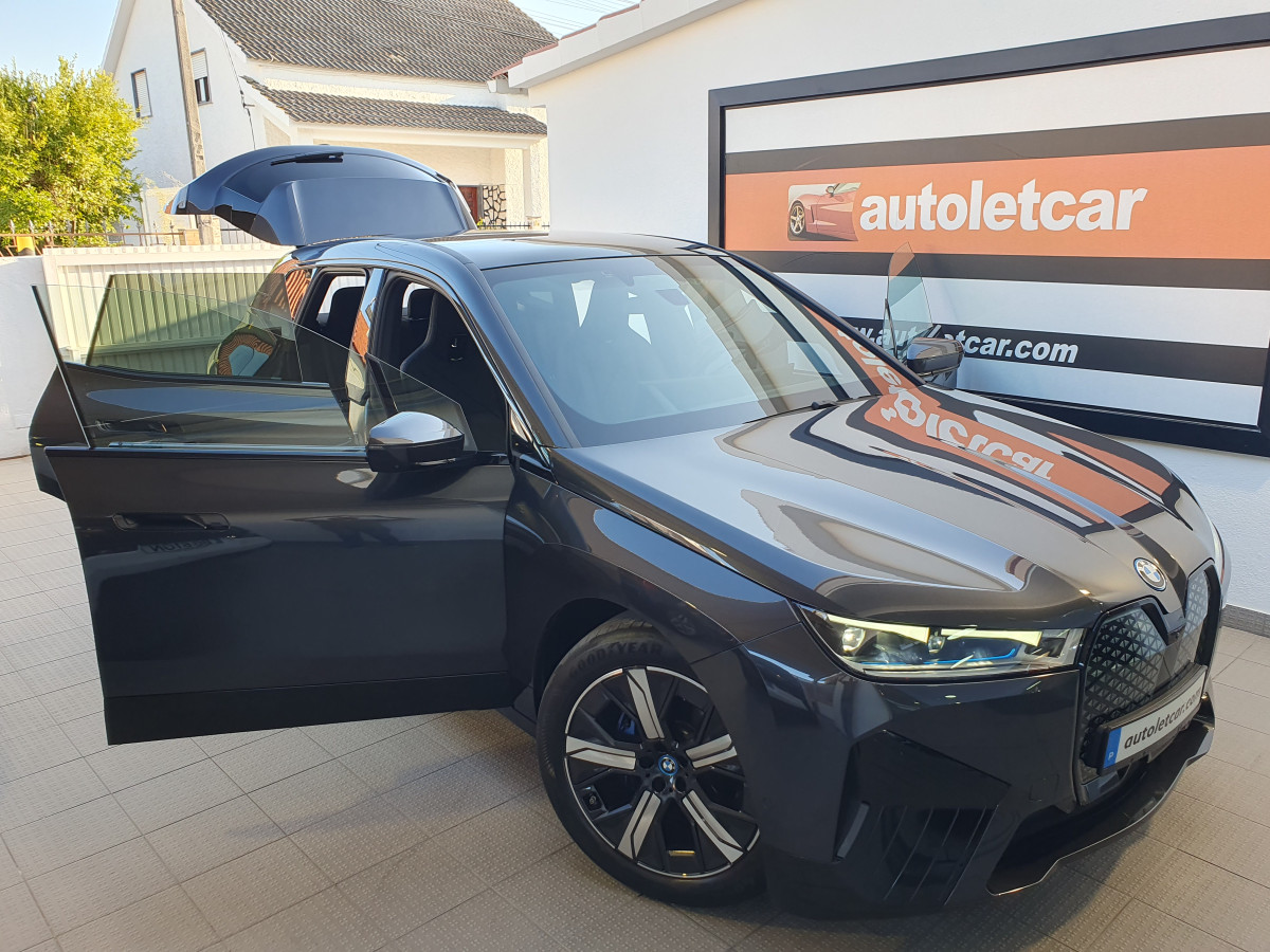 BMW IX XDRIVE 40 PACK DESPORTIVO