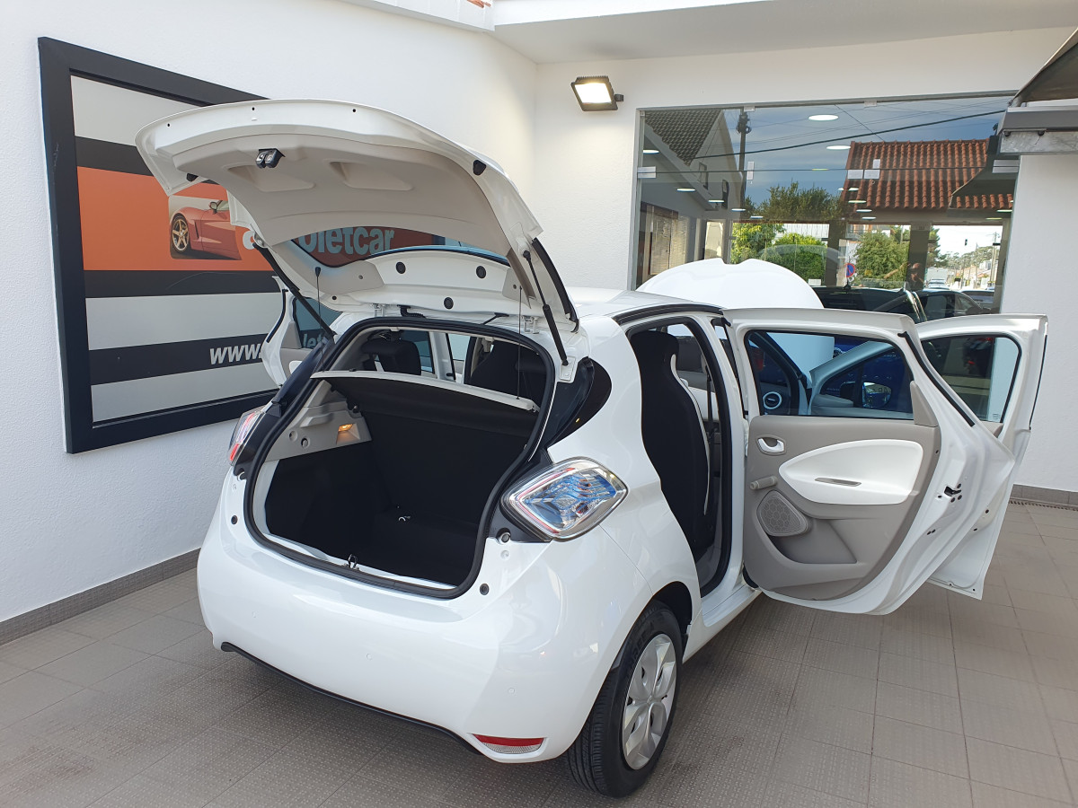 RENAULT ZOE LIFE