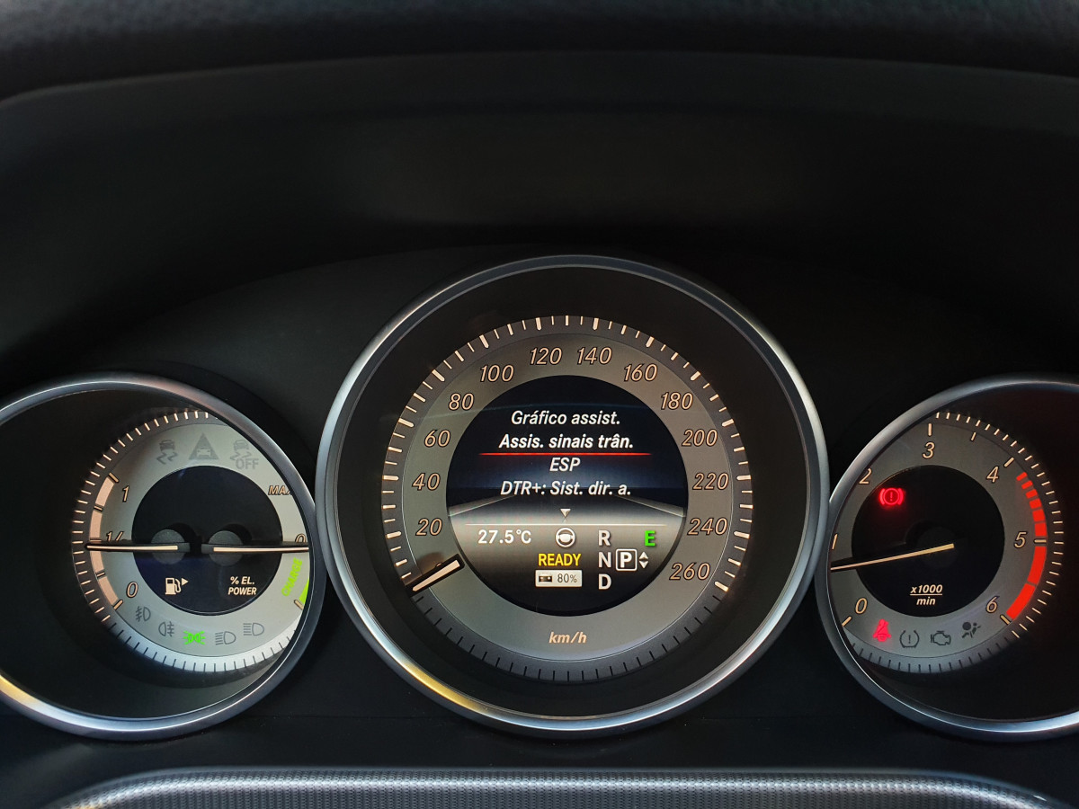 MERCEDES E 300 BLUETEC HYBRID STATION AMG EDITION