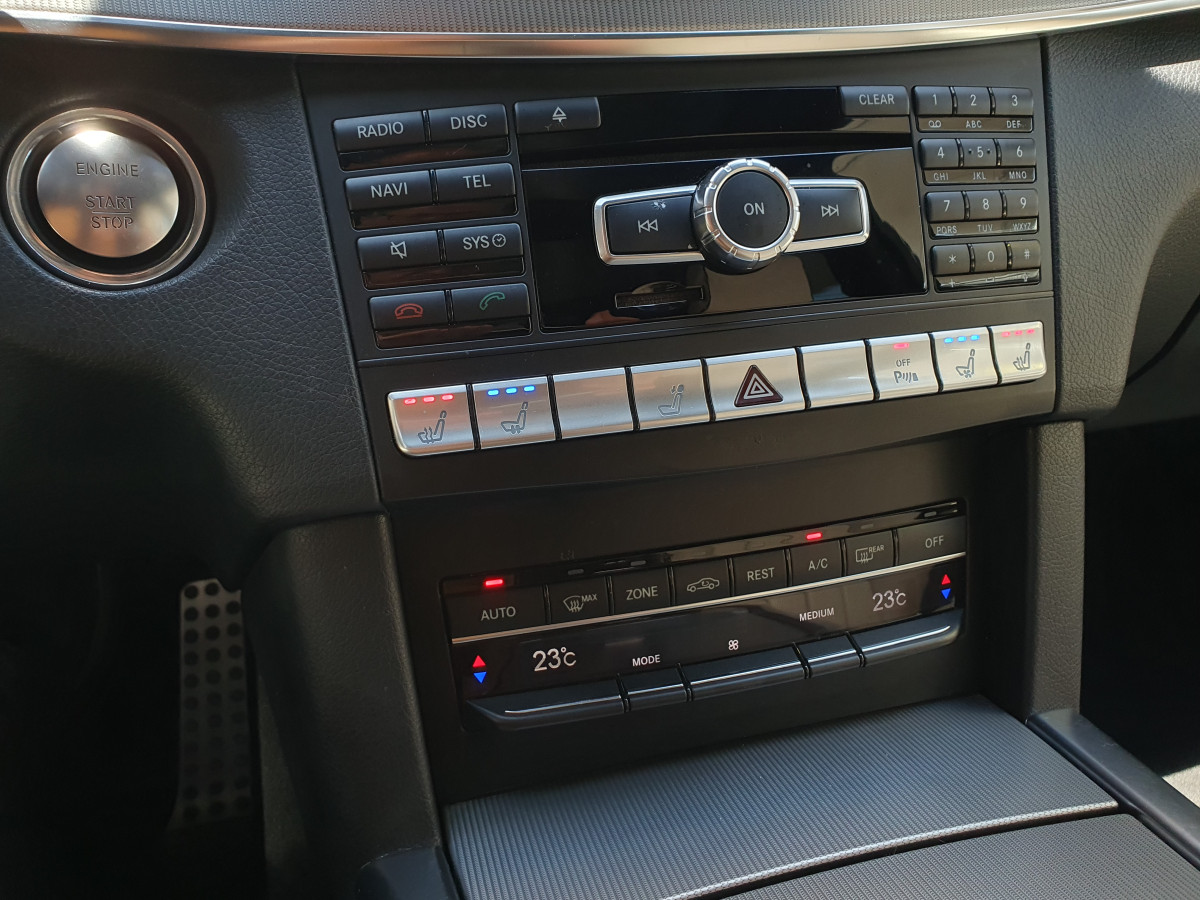 MERCEDES E 300 BLUETEC HYBRID STATION AMG EDITION