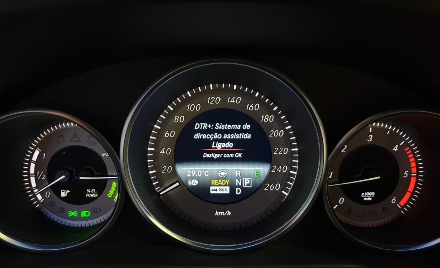 MERCEDES E 300 BLUETEC HYBRID STATION AMG EDITION