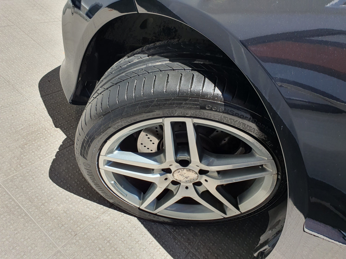 MERCEDES E 300 BLUETEC HYBRID STATION AMG EDITION