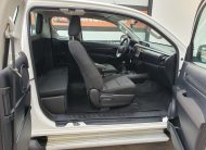 TOYOTA HILUX 2.4 D4D 4X4 3L