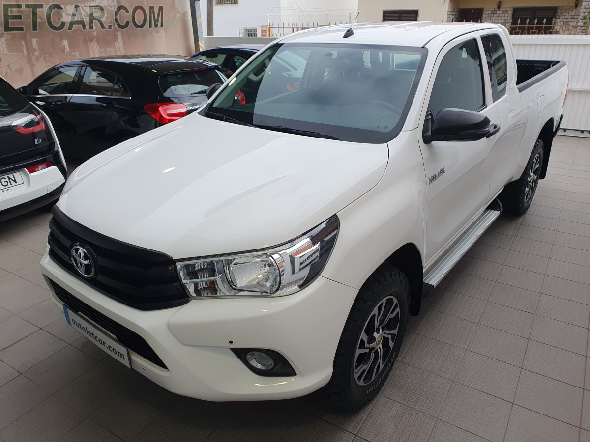 TOYOTA HILUX 2.4 D4D 4X4 3L