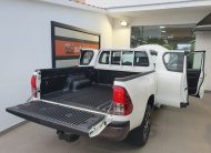 TOYOTA HILUX 2.4 D4D 4X4 3L